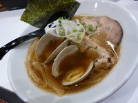 「【限定】煮干とホンビノスのラーメン」@海老・特濃煮干そば まるはの写真