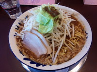 「みやこいち -秘伝-(野菜大盛り、麺大盛り)」@みやこいち フォレストモール富士川店の写真