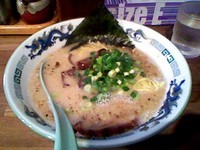 「ラーメン（700円）+替玉（100円）」@九州ラーメン 成竜の写真