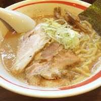 「ラーメン680円（無料大盛）」@ラーメン長山の写真