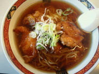 「油淋鶏ラーメン 600円」@かすみ食堂の写真
