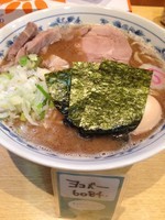 「特製　中華そば」@くり山の写真