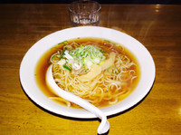 「中華そば 大 400円+餃子 120円」@西村麺業の写真