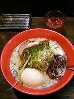 「ネギ味噌900円＋味玉100円＋Ｓワサビおかかご飯＋替玉」@ラーメンぼんくらの写真