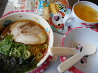 「お子様麺＋カレー」@とんちき麺の写真