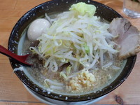 「豚骨醤油ラーメン」@麺屋 狼の写真