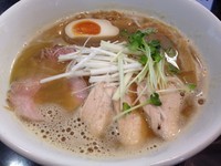 「濃厚鶏白湯ラーメン 　￥８００」@えびす丸の写真
