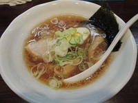 「醤油ラーメン」@麺工房の写真
