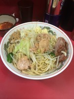 「汁なし大盛りラーメン(750)野菜以外全部 生たまご(50)」@ラーメン二郎 環七一之江店の写真