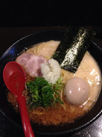 「黒 大盛り＋味玉」@山嵐黒虎の写真