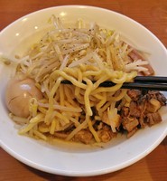 「まぜそば \750＋味玉 \100」@中華そば 七麺鳥の写真