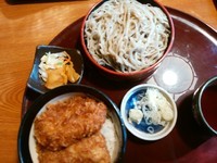 「ミニソースカツ丼小そばのペア799円」@海山亭いっちょう 富岡店の写真