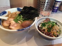 「濃厚塩ラーメン（６８０円）＋ピリ辛ネギチャーシューごはん」@麺屋 扇 SENの写真
