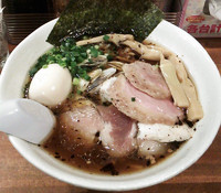 「（数量限定）鴨清湯汁そば￥９００」@らーめん・つけめん 八角の写真