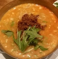 「坦々麺850円＋セット（炒飯、春巻き、サラダ、珈琲）150円」@四川厨房 美 <mei>の写真