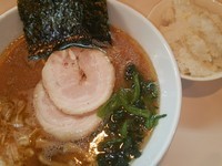 「らーめん中太麺 700円」@らーめん将貴の写真