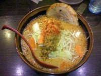 「辛味噌野菜らーめん　炙りチャーシュー１枚」@麺場 田所商店 本店の写真