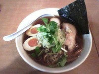 「醤油ラーメン+味玉」@萬喜の写真