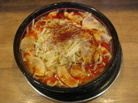 「真紅ラーメン800円」@麺でる 真紅 大岡山店の写真