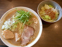 「海老と鶏の濃厚中華そば＋ジロめし」@INOSHOWの写真