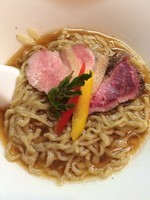 「鴨と牛のらーめん 1200円」@らーめん かねかつの写真