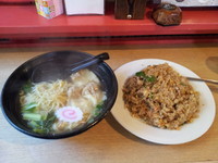 「自家製ワンタン麺」@金源 牛久店の写真