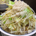 ラーメン少なめ 670円 野菜マシ・ニンニク少な目