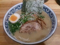 「【冬季限定】白味噌らぁめん半味玉＋ミニチャーシューマヨ丼」@麺屋 花菱の写真