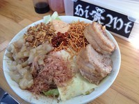 「ませそば並＋子豚（ニンニク以外全増し）、750円＋90円」@ハイマウントの写真