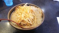 「北海道味噌炙りチャーシューメン（980円）+肉ネギ（150）」@麺場 田所商店 本店の写真