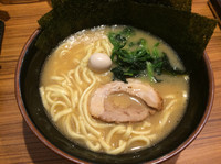「味噌ラーメン+チャーネギ丼+肉汁餃子」@横浜家系ラーメン 壱角家 新宿3丁目店の写真