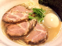 「☆twitterフォロワー1000名突破記念 限定塩豚骨そば☆」@いのうえの写真