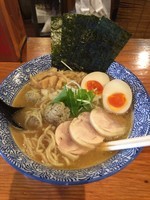 「特製濃厚鶏醤油980円」@麺屋たけまるの写真