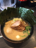 「特松壱屋ラーメン」@松壱家 平塚店の写真