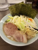 「モヤキャベラーメン（醤油）800円+ライス（サービス）」@横浜家系ラーメン キラクの写真
