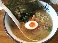 「ラーメン」@究極ラーメン 横濱家 平台本店の写真