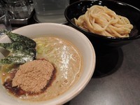 「つけ麺」@麺 diner 糸の写真