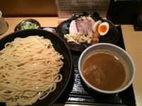 「特製つけ麺 大盛り ＋ クリームブリュレ」@つけ麺 道の写真