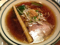 「干し海老油醤油らぁめんハーフ もりや麺ver」@味香房 海居人の写真