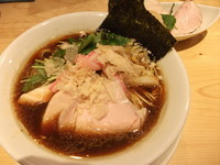 「特製鶏SOBA」@Ginza Noodles むぎとオリーブの写真