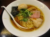 「煮干ＳＯＢＡ＋味玉（８５０＋１００＝９５０円）」@銀座 篝 ラゾーナ川崎プラザ店の写真