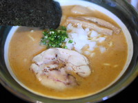 「とりまみれらーめん＋激辛」@らーめん タンポポの写真