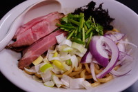 「まぜそば（多分、金曜あたりまで限定）＋豚めし（小）」@麺処 晴の写真