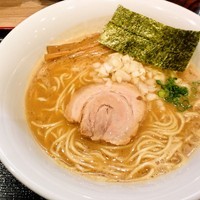 「らーめん」@麺屋 睡蓮の写真