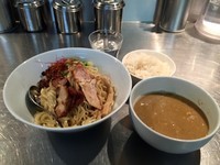 「グリーンカレーつけソバ＋小ご飯」@BASSANOVAの写真