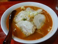 「辛味噌チャーシューメン(並盛)980円」@中国本場的料理 華龍飯店 高崎モントレー店の写真