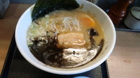 「黒トンコツ細麺固め850円」@麺館 SHIMOMURAの写真