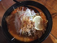 「火山ラーメン(激辛) 大盛」@ら麺 はちにの写真