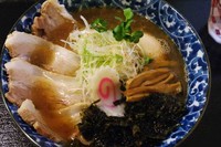 「特製中華そば　850円＋玉子掛けご飯　300円」@麺家 ぶっきら坊の写真