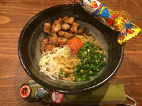 「まぜそば＋卵黄」@極濃豚骨 らーめん小僧の写真